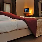 Roannay - Hotel