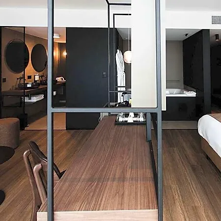 Roannay - 4* Франкоршамп