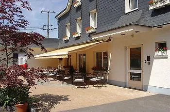 Roannay - 4*