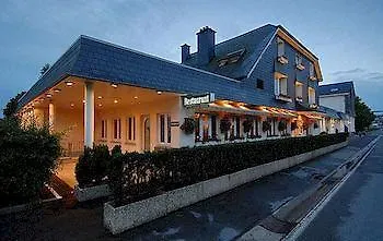 Roannay - Hotel