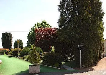 Roannay - Hotel 4*